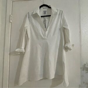No Iron Stretch Asymmetrical Tunic Chico’s  White Women's Top size 1 NWT